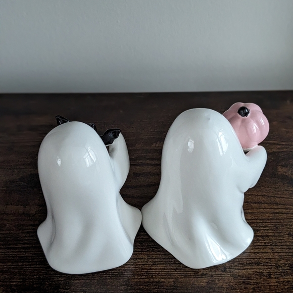 🎯 Target 👻 Bootiful Ceramic Ghost with Pink Pumpkin and Bat Halloween Decor 🎃 - Picture 5 of 6